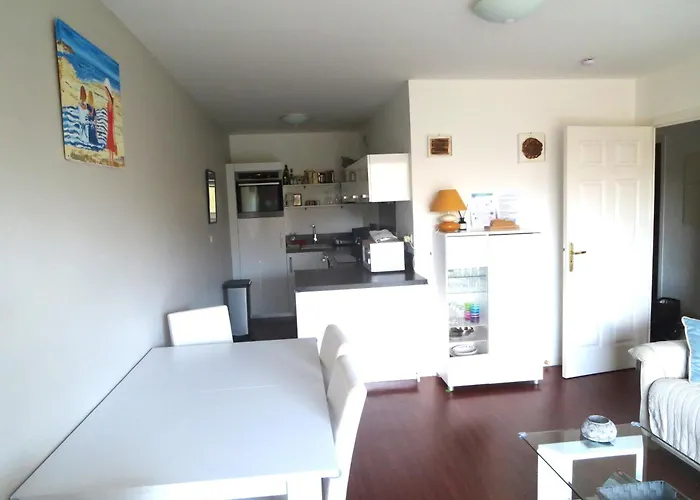 Apartment - Res Du Parc- *